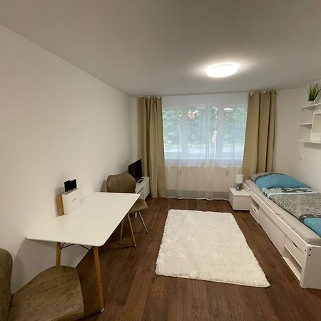 Mikra Homes24 In グラウハウ エクステリア 写真